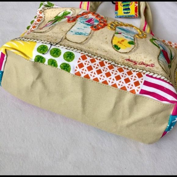 Flip Flop Shore Medium Tote - Picture 5 of 8